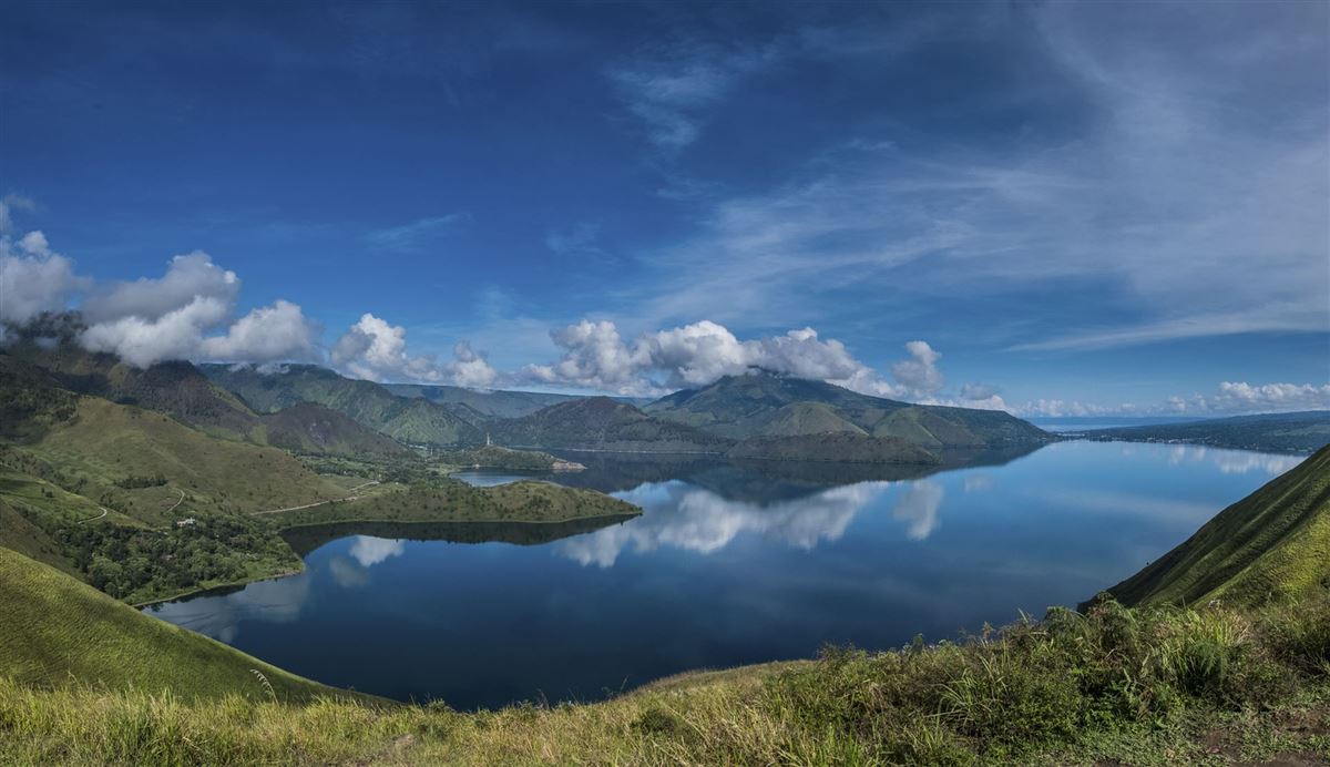 Lake Toba auf Sumatra, weltgrößter Kratersee