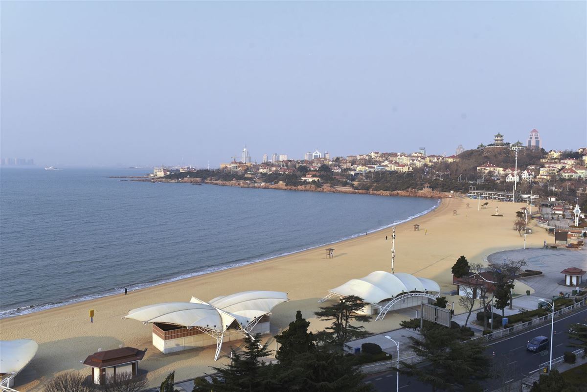 Schöner Badestrand in Qingdao