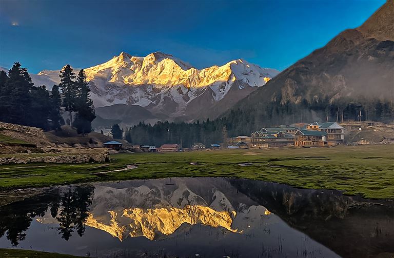 Farbenpracht und Vielfalt zu Füßen des Karakorum – Rundreise