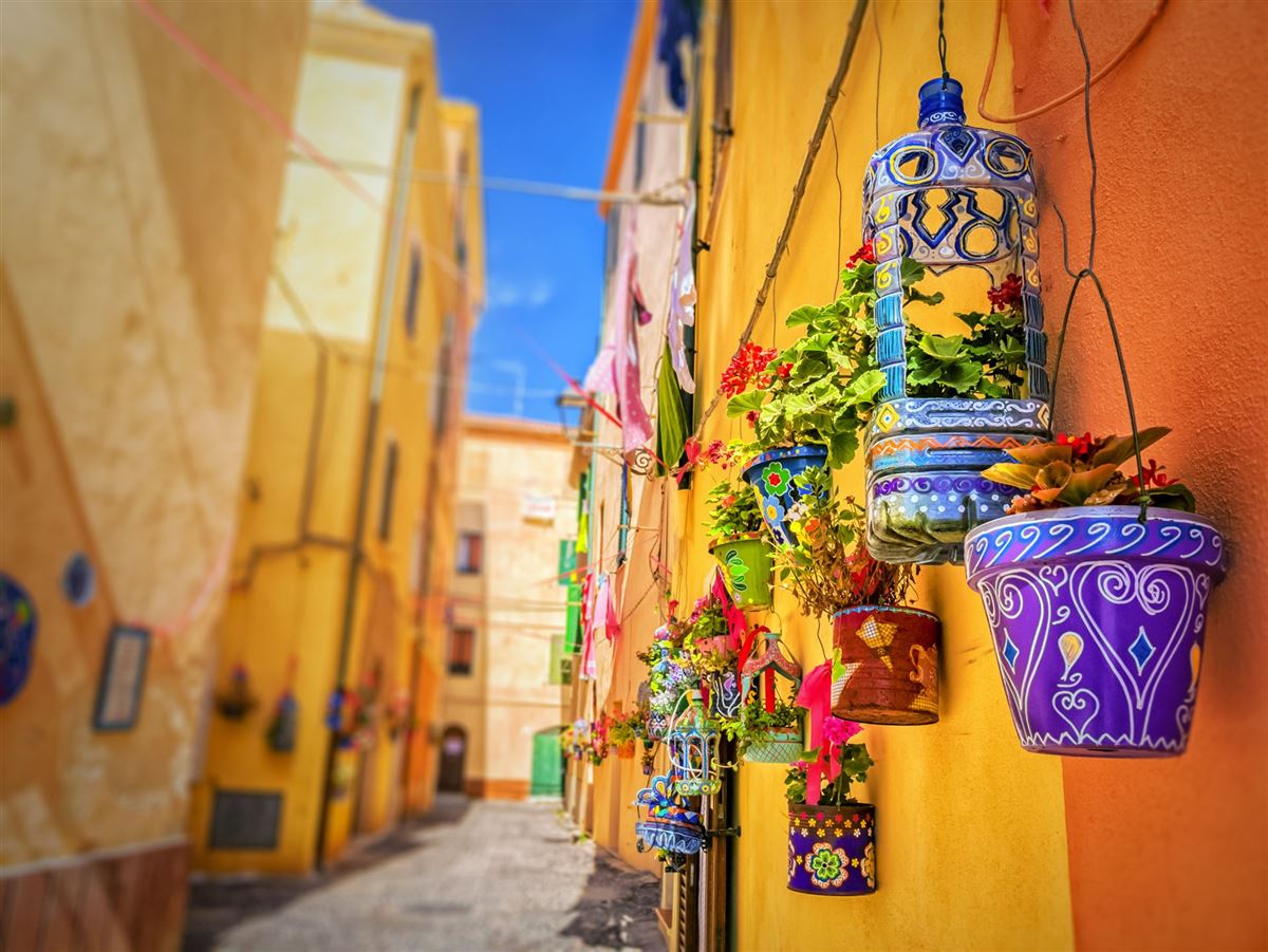 Algheros bunte Gassen, Sardinien