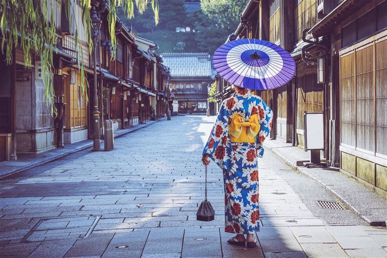 Japan Maiko  © by Bavaria Fernreisen GmbH