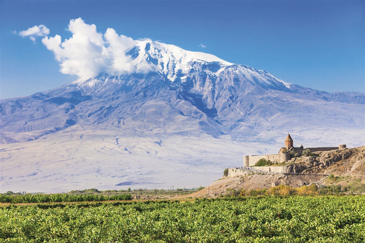 Kloster Chor Virap und im Hintergrund der Ararat