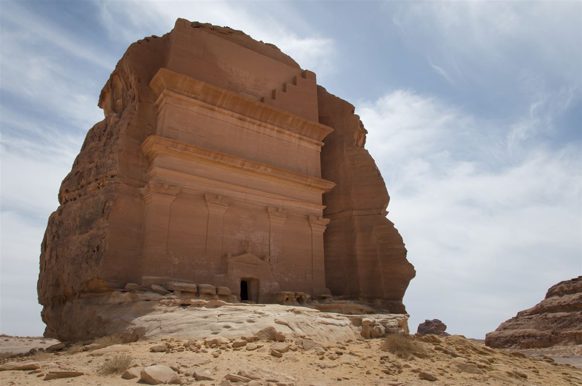 Grab in Madain Saleh